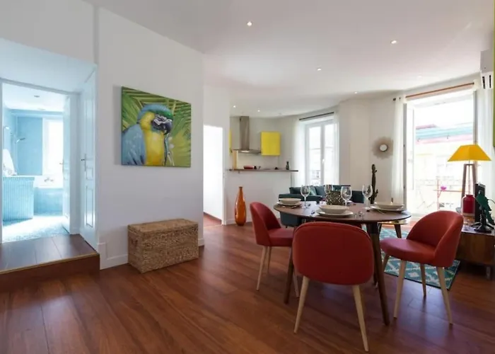 Gioffredo 55 - 2 Beds W Ac On Massena Square